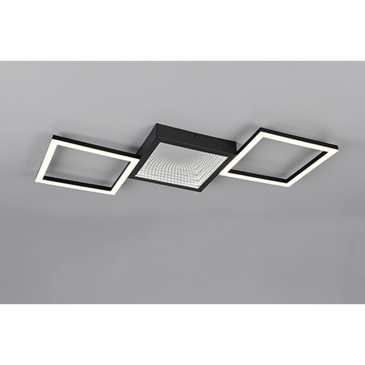 GELO-R64471132-TRIO-243945