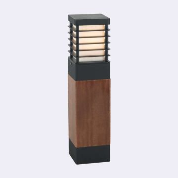 Lampă de podea HALMSTAD 1400B 1x9W/E27 IP65 de la Norlys